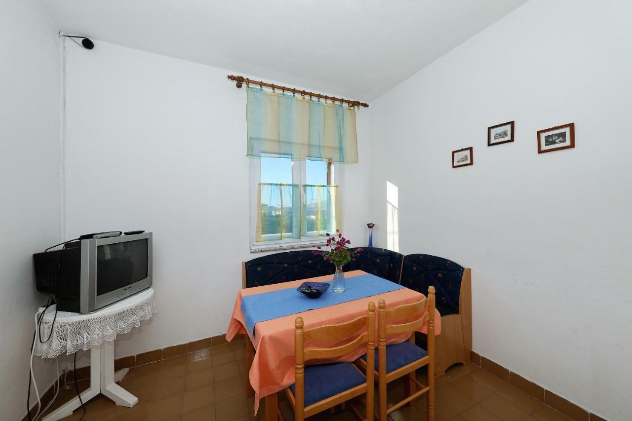 Apartmani Mila Pag Town Kültér fotó