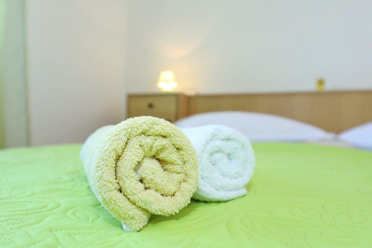 Apartmani Mila Pag Town Kültér fotó